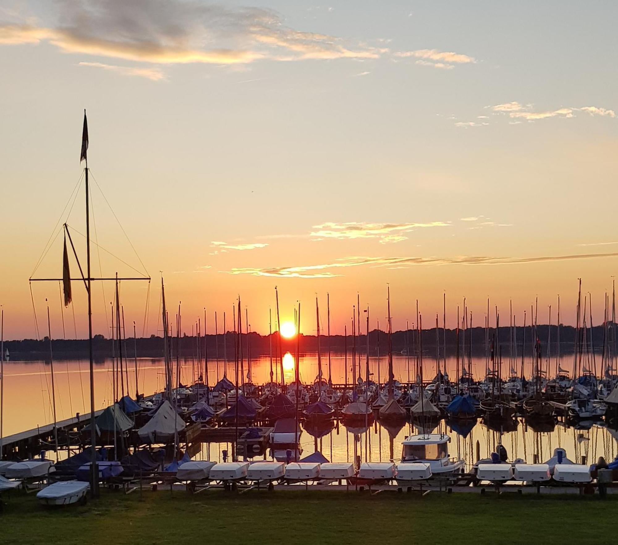 Wohlfuehloase Am Bad Zwischenahner Meer Esterno foto